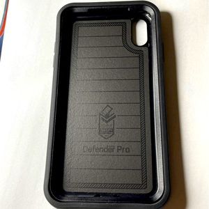 IPhone XS Max Otterbox Defender Pro Case